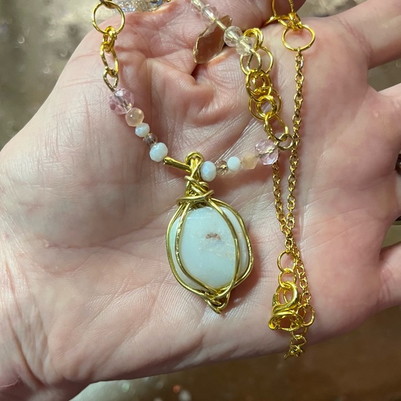 Welo Fire Opal & Crystal Glamorous Boho Necklace - Picture 7 of 7